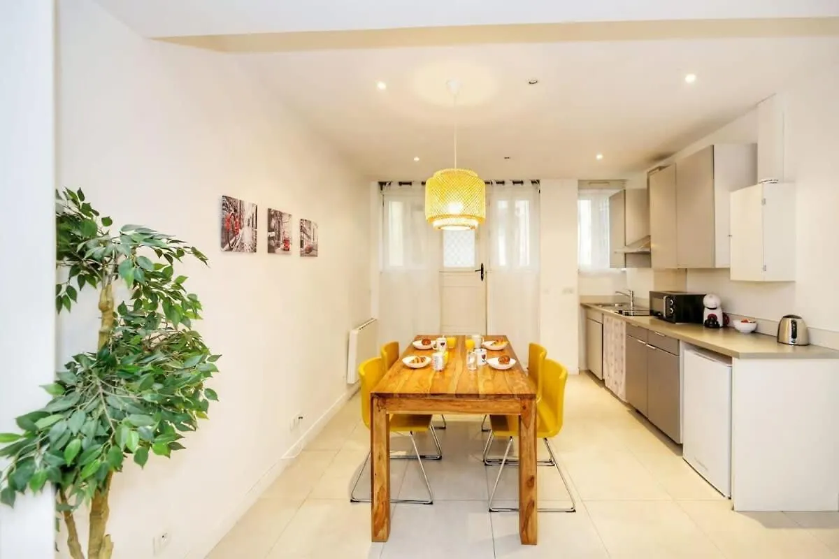 Apartment Moderne Et Elegant A 5 - 4p Paris